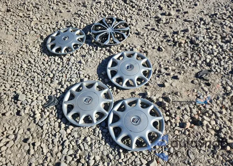 2001 Buick Century Custom из США, поврежденный, VIN 2G4WS52J411272334